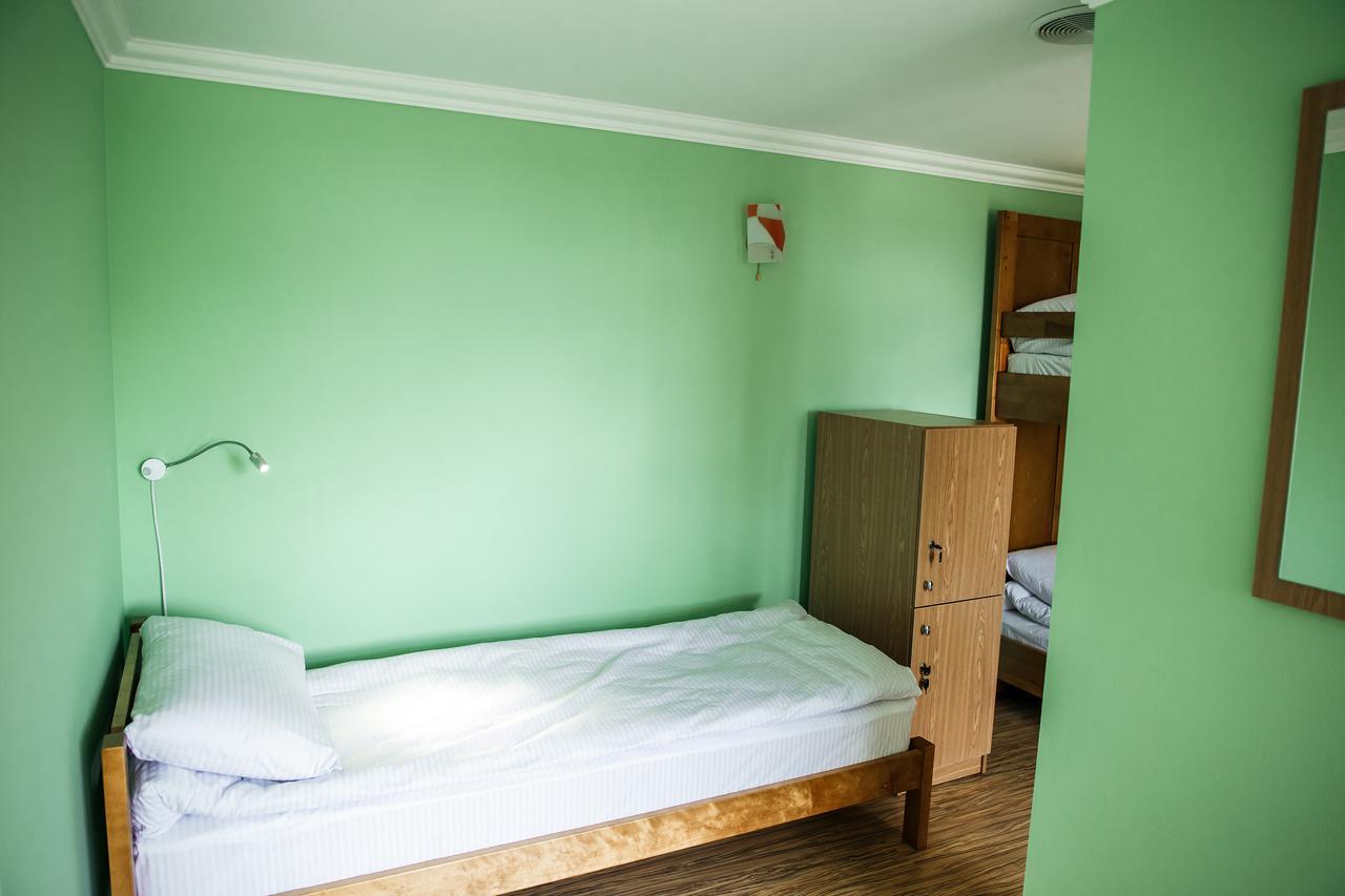 Sweet Home Hostel / Guest House Chernivtsi Exterior foto